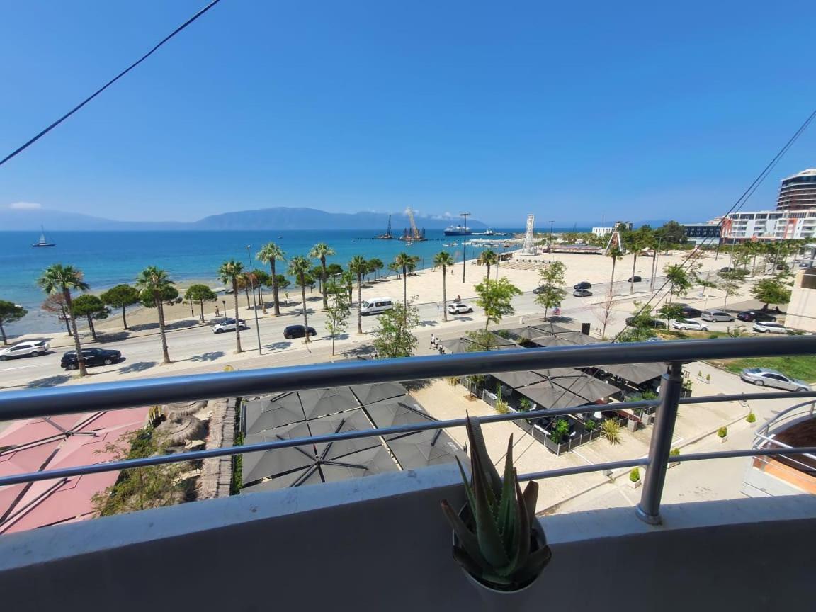 Eva Apartament Apartment Vlore Room photo