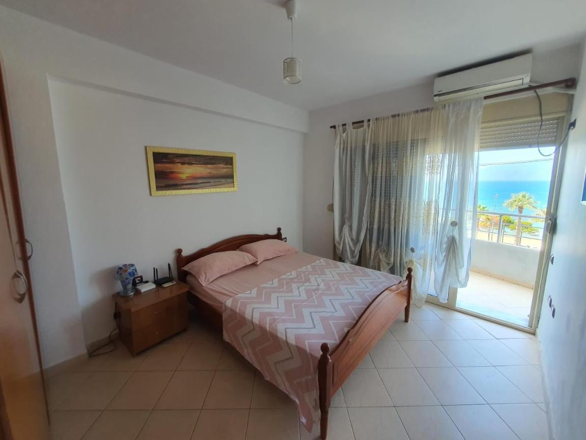 Eva Apartament Apartment Vlore Room photo