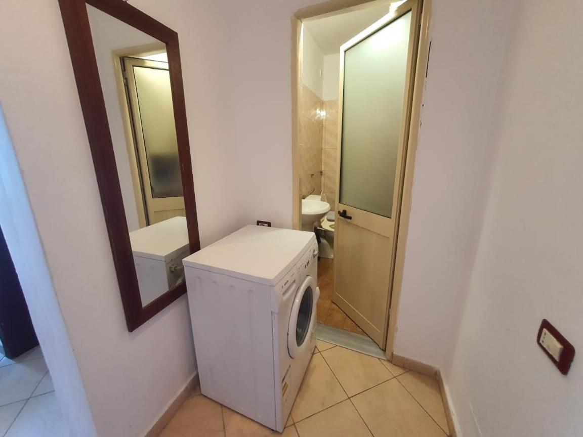 Eva Apartament Apartment Vlore Room photo
